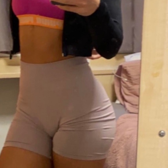 Alphalete amplify set in purple - Picture 12 of 15